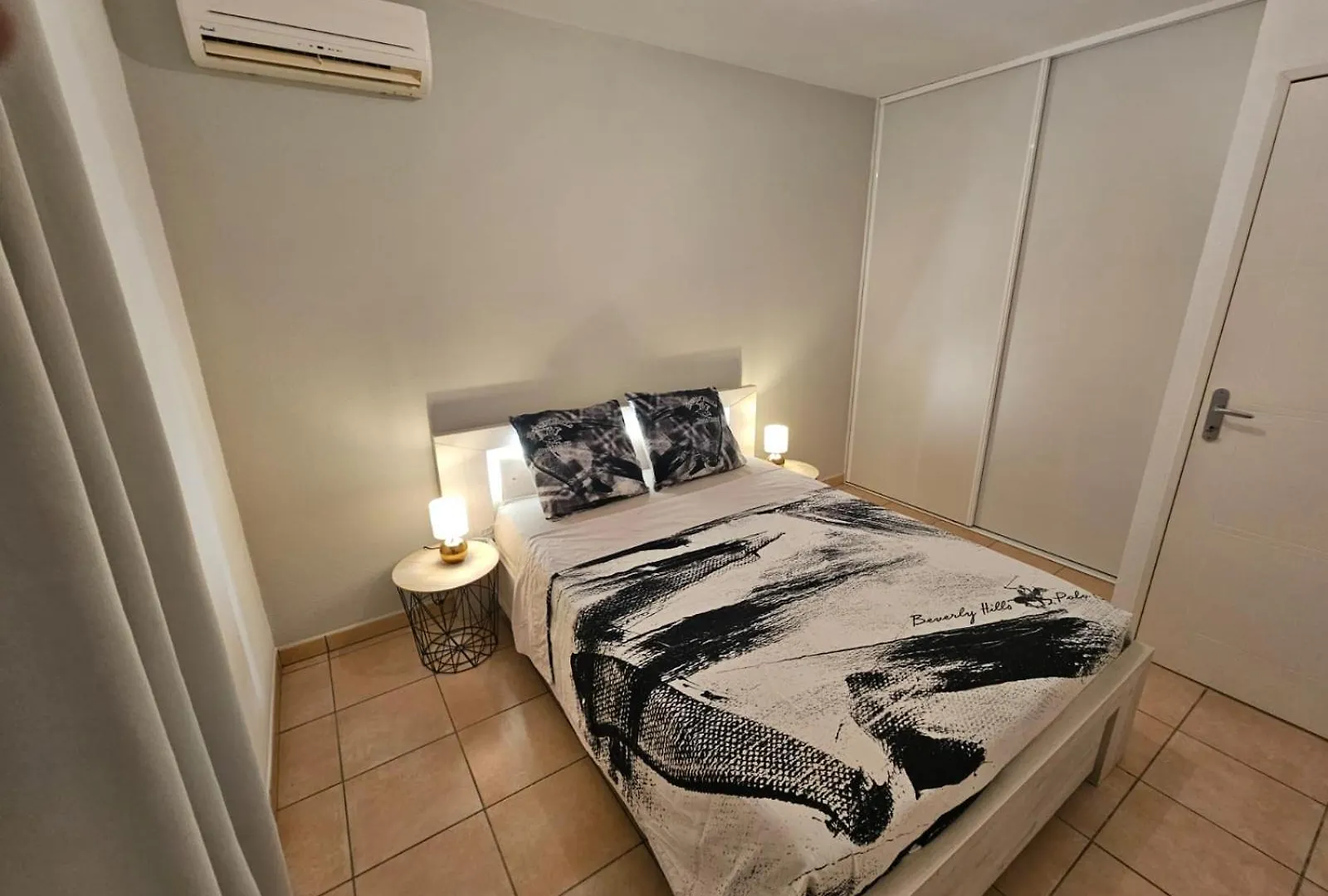 New Appart 2 Chambres Avec Piscine Proche Aeroport Les Abymes Apartment